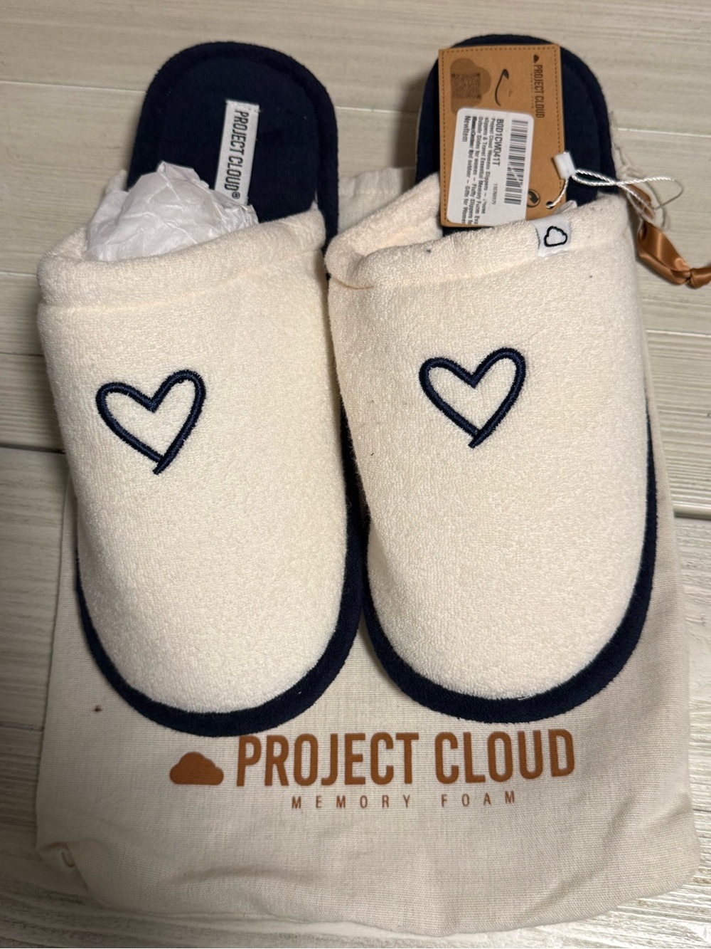Project Cloud Slippers Womens 11, NWT/bag